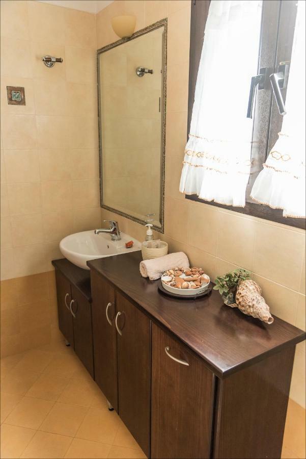 Stone Mansion Anavryti, Αμα 20569 Villa Misztrász Kültér fotó