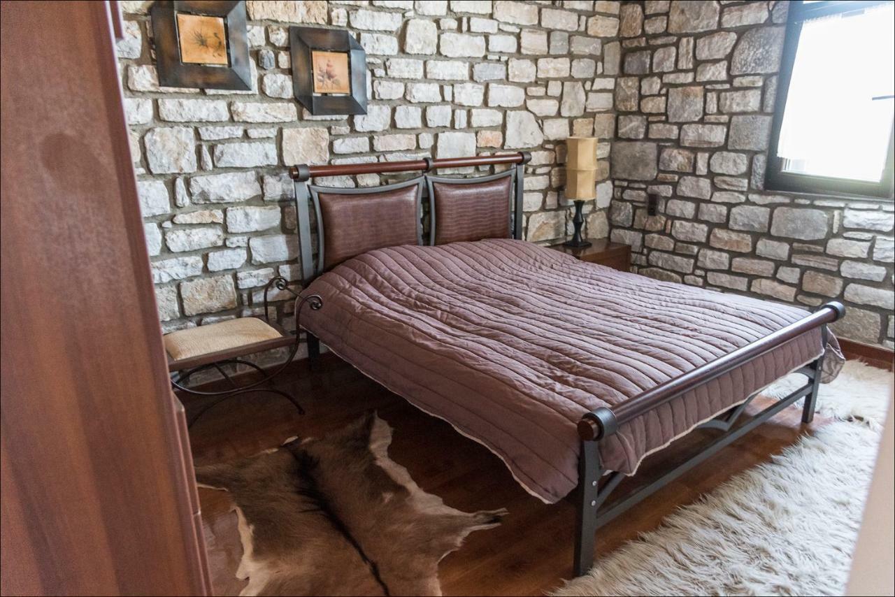 Stone Mansion Anavryti, Αμα 20569 Villa Misztrász Kültér fotó